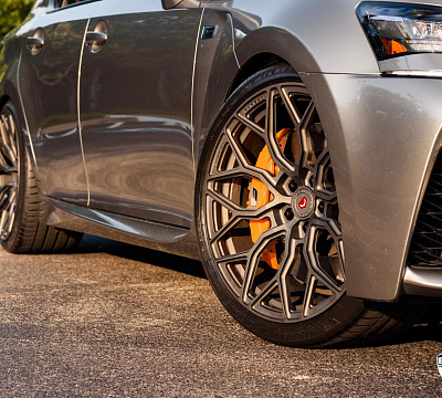 Фото дисков Vossen S17-01 на Lexus GS IV