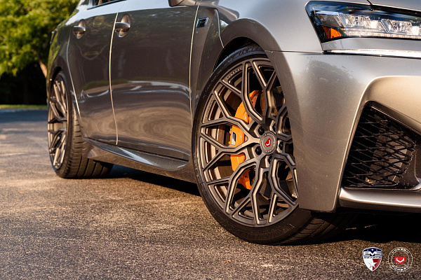 Фото дисков Vossen S17-01 Матовый графит на Lexus GS IV