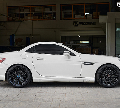 Фото дисков Vossen HF-7 на Mercedes-Benz SLK (R172)