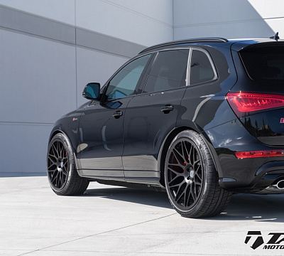 Фото дисков HRE 300M на Audi Q5 (8R)