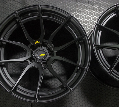 ADV.1 ADV5.0 M.V2 CS