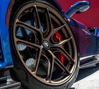 Фото дисков HRE R101 Lightweight на Ferrari 488