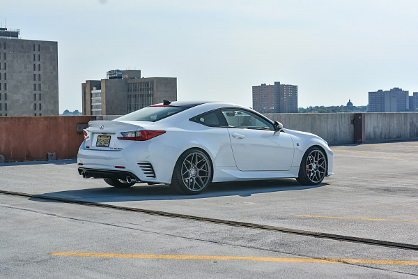 Фото дисков HRE FF01 Сатиновый графит на Lexus RC