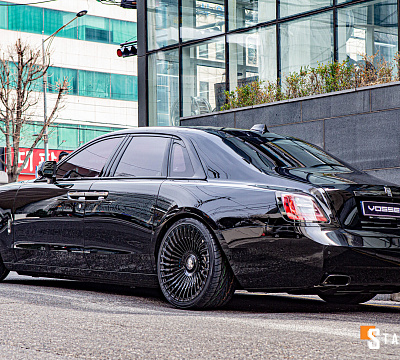 Фото дисков Vossen UV-5 на Rolls-Royce Ghost II