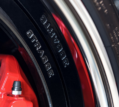Фото дисков Strasse Wheels S5 Signature на Dodge Viper