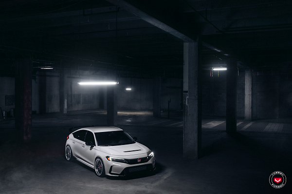 Фото дисков Vossen GEN-03 (3-piece) Черный матовый на Honda Civic Type R FL5