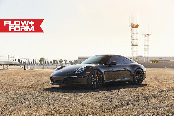 Фото дисков HRE FF04 Черный сатин на Porsche 911 VII