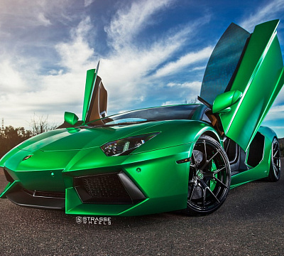 Фото дисков Strasse Wheels SM5R Deep Concave Monoblock на Lamborghini Aventador