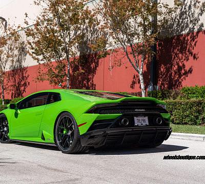 Фото дисков HRE R101 Lightweight на Lamborghini Huracan
