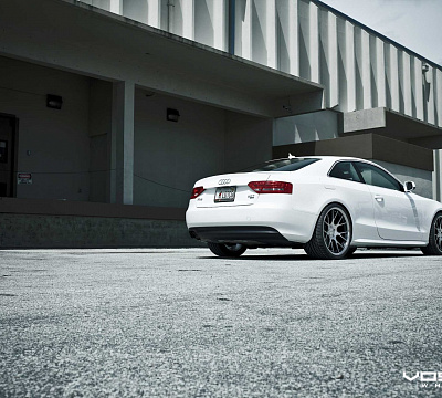 Фото дисков Vossen CV2 на Audi A/S/RS 5 (8T)