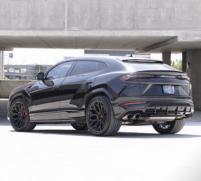 Фото дисков Vossen S17-01 на Lamborghini Urus