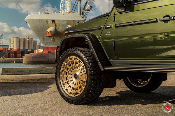 Фото дисков Vossen LC3-12 Глянцевая шампань на Mercedes-Benz G-Class III
