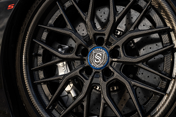 Фото дисков Strasse Wheels SV10M Deep Concave FS Другой цвет на McLaren 720S
