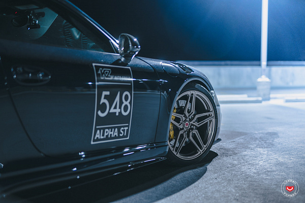 Фото дисков Vossen M-X1 Сатиновая шампань на Porsche 911 VII