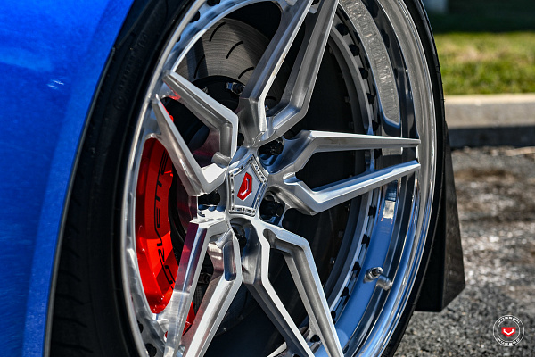 Фото дисков Vossen M-X1 (3-Piece) Глянцевый лак на Chevrolet Corvette C7