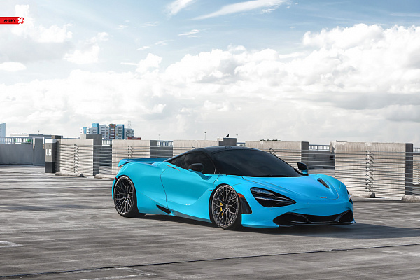 McLaren 720S
