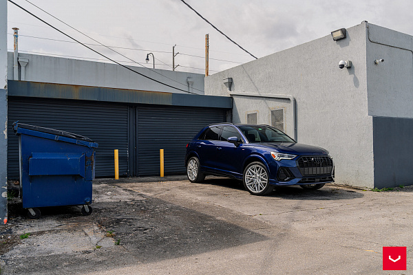 Фото дисков Vossen HF-7 Серебро на Audi Q3 (F3)