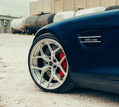 Фото дисков Brixton Forged PF7 на Mercedes-Benz AMG GT I