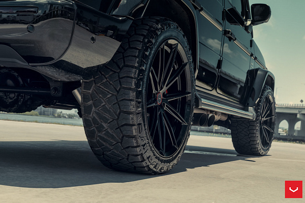 Фото дисков Vossen HFX-2 (5-Lug) Черный глянец на Mercedes-Benz G-Class III