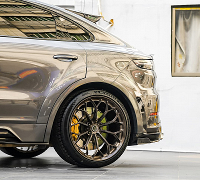 Фото дисков Brixton Forged CM6-RS на Porsche Cayenne III