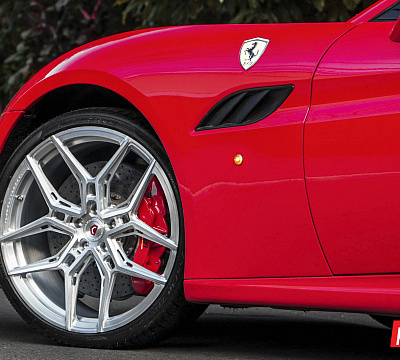 Фото дисков Vossen EVO-4R на Ferrari California