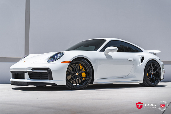 Фото дисков Vossen S21-01 Черный глянец на Porsche 911 VIII