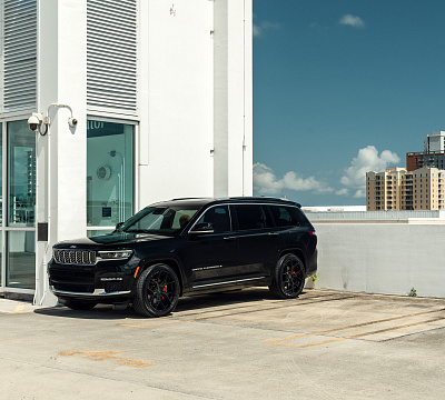 Фото дисков Vossen HF-5 на Jeep Grand Cherokee V
