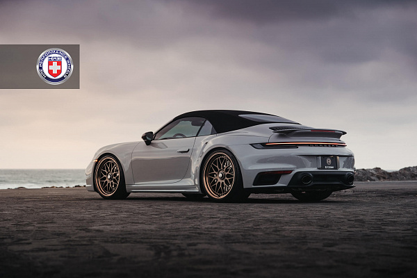 Фото дисков HRE 300 Сатиновая бронза на Porsche 911 VIII