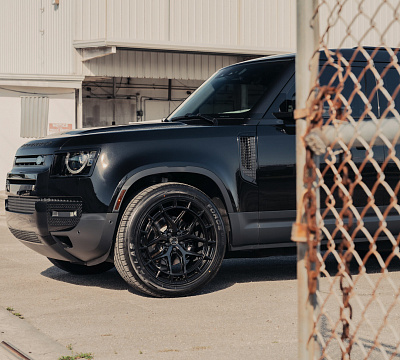 Фото дисков Vossen HFX-1 (5-Lug) на Land Rover Defender II