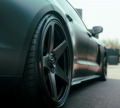 Фото дисков Vossen GEN-01 на Porsche Taycan I