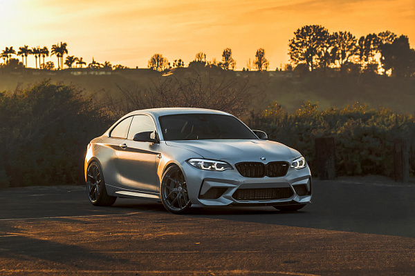 Фото дисков HRE P101SC Глянцевый темный лак на BMW 2/M2 (F22/F87)