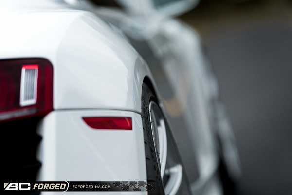 Фото дисков BC Forged RZ10 Глянцевый лак на Audi R8 (Typ 42)