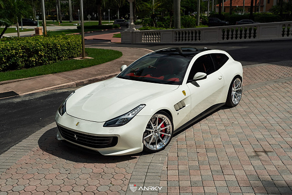 Фото дисков Anrky AN28 Полированный лак на Ferrari GTC4Lusso