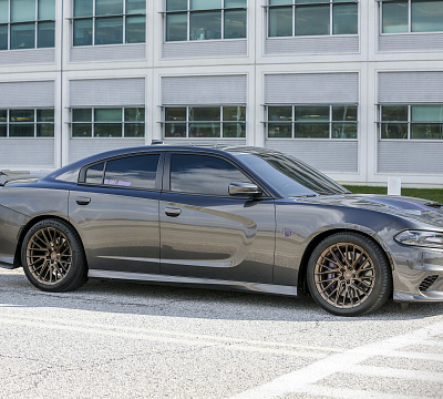 Фото дисков Vossen EVO-6T на Dodge Charger VII