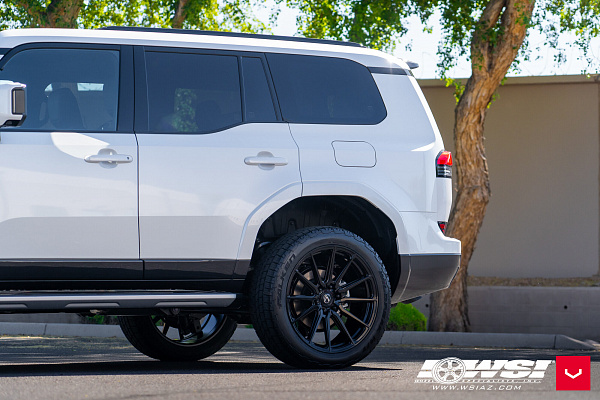 Lexus GX III
