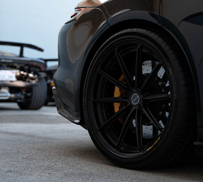 Фото дисков Brixton Forged R11-R на Porsche Panamera II