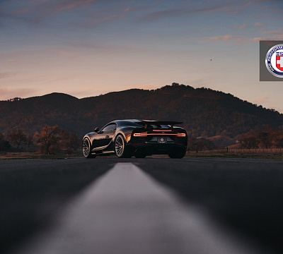 Фото дисков HRE P103 на Bugatti Chiron