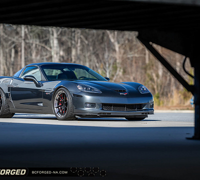 Фото дисков BC Forged HCA191 на Chevrolet Corvette C6