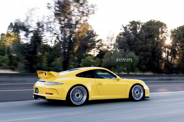 Фото дисков Strasse Wheels SV10M Deep Concave FS Глянцевый лак на Porsche 911 VII