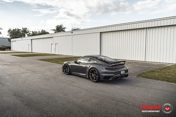 Фото дисков Vossen RS92 Глянцевый графит на Porsche 911 VIII