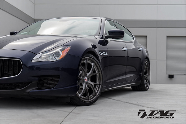 Фото дисков HRE S101 Глянцевый темный лак на Maserati Quattroporte VI