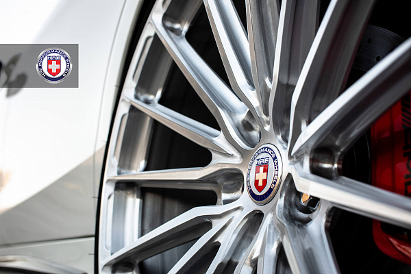 Фото дисков HRE P103SC Глянцевый лак на Mercedes-Benz S-Class (W222, C217)