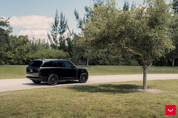 Фото дисков Vossen HF-9 Черный глянец на Land Rover Range Rover V