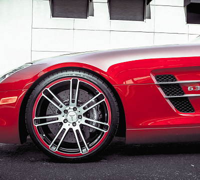 Фото дисков CEC C883 на Mercedes-Benz SLS AMG