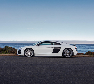 Фото дисков HRE P201 на Audi R8 (4S)