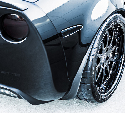Фото дисков Strasse Wheels R10 Signature на Chevrolet Corvette C6