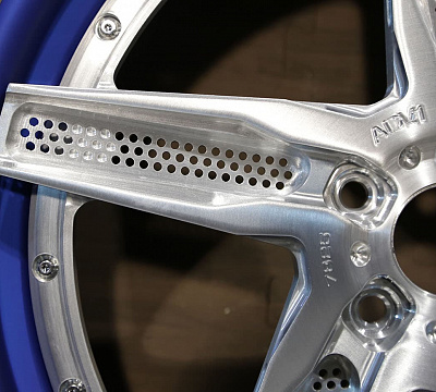 ADV.1 ADV05R Track Spec CS