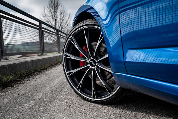 Фото дисков ABT Sport ER-C Алмазная проточка на Skoda Octavia III