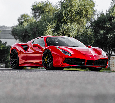 Фото дисков Brixton Forged CM6-R на Ferrari 488