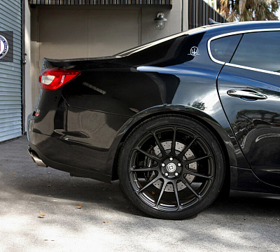 Фото дисков HRE P43SC на Maserati Quattroporte VI